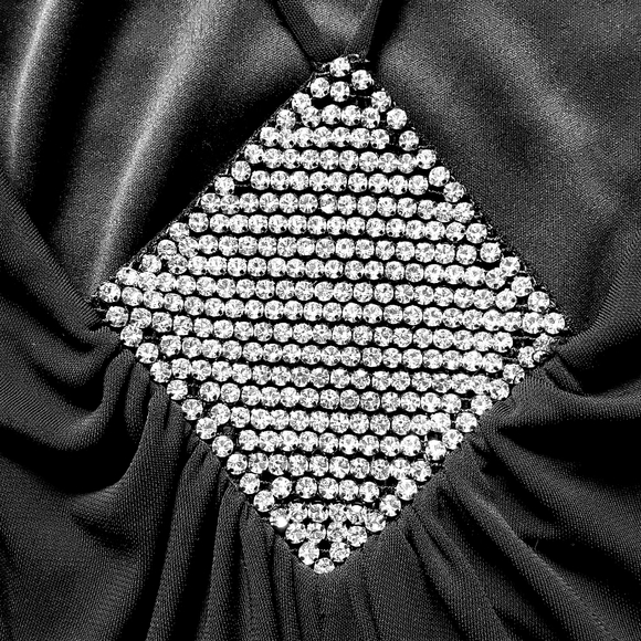 Janine of London | Women’s Rhinestone Low Back Cocktail Dress Size: Medium - Picture 8 of 14